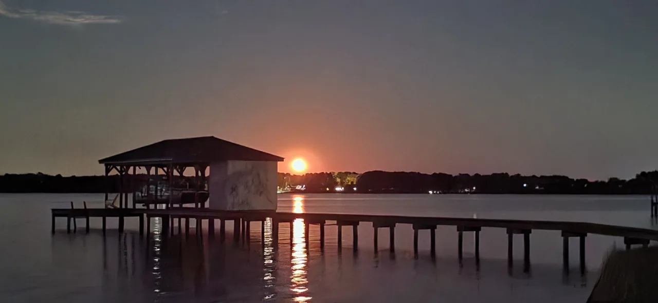 Moonrise over Lake Palestine from The Meadows subdivision near Frankston, Texas.